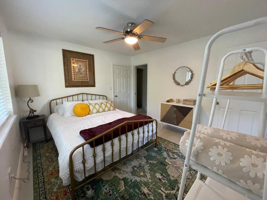 Jungle Cottage With Luxury Pool, Hot Tub And More! Lake Worth Beach Kültér fotó