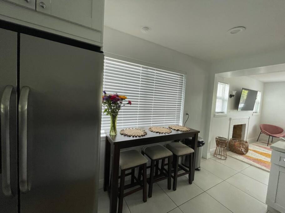 Jungle Cottage With Luxury Pool, Hot Tub And More! Lake Worth Beach Kültér fotó