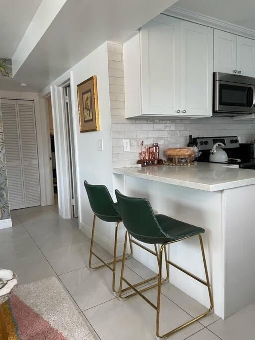 Jungle Cottage With Luxury Pool, Hot Tub And More! Lake Worth Beach Kültér fotó