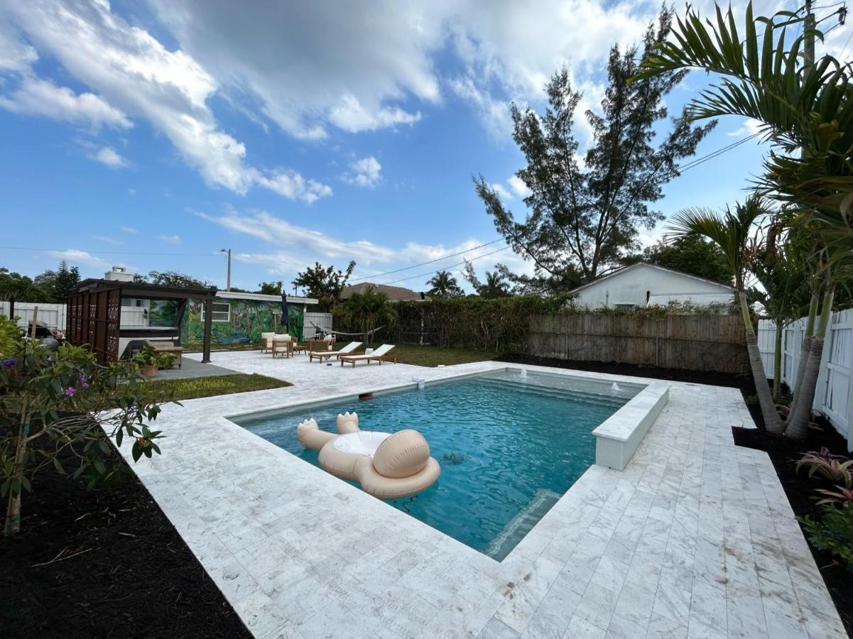 Jungle Cottage With Luxury Pool, Hot Tub And More! Lake Worth Beach Kültér fotó
